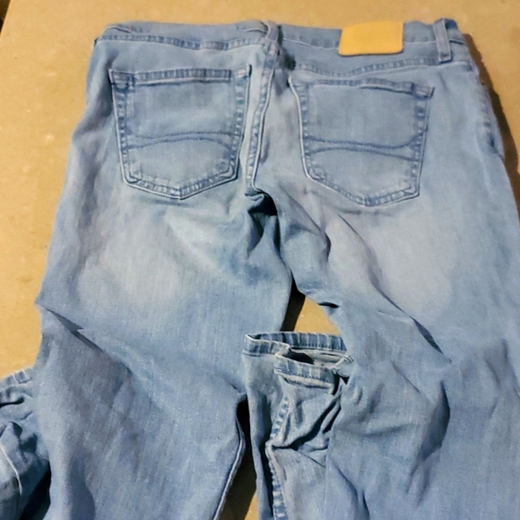 Hollister jeans - Picture 3 of 3